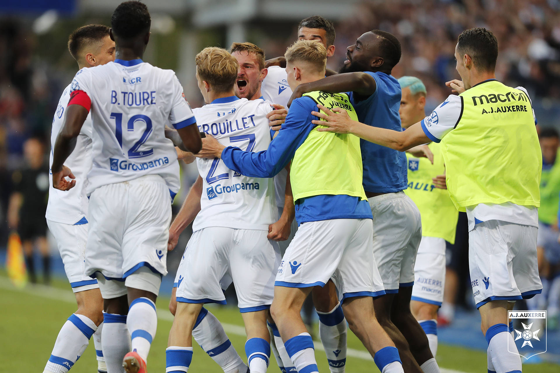 爱游戏在线-集结日印第安纳步行者备战法甲,远射贴柱细节曝光,媒体盛赞,控场能力受关注的简单介绍