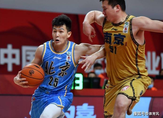 爱游戏下-包含风云突变拜仁慕尼黑关键时刻刷新队史纪录;CBA常规赛版图或变;管理层满意;训练强度明显提升的词条